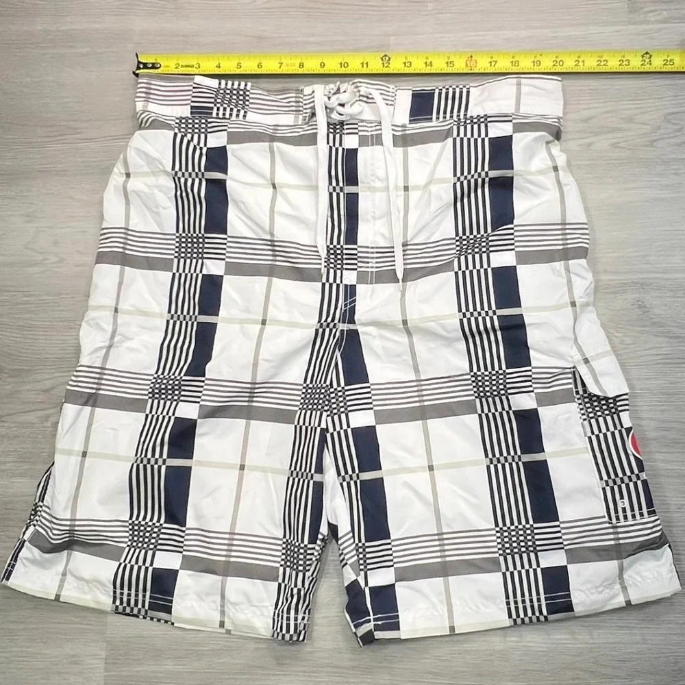 G-III Sports by Carl Banks these trunks